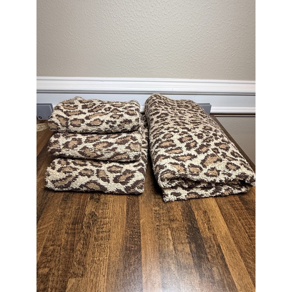 VTG Ralph Lauren Leopard Cheetah Print (1) Bath and (3) Hand Towels